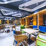 Atour Hotel Shanghai Qing Pu Stadium